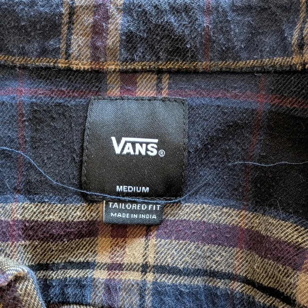 Vans Men's Navy and Tan Plaid Button Down Shirt Casual Lumberjack Flannel